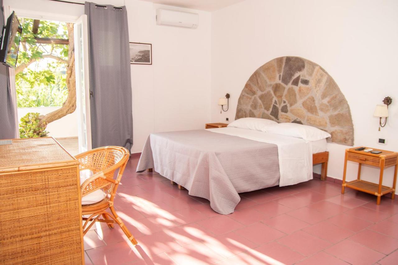 Hotel Punto Azzurro Forio di Ischia Dış mekan fotoğraf