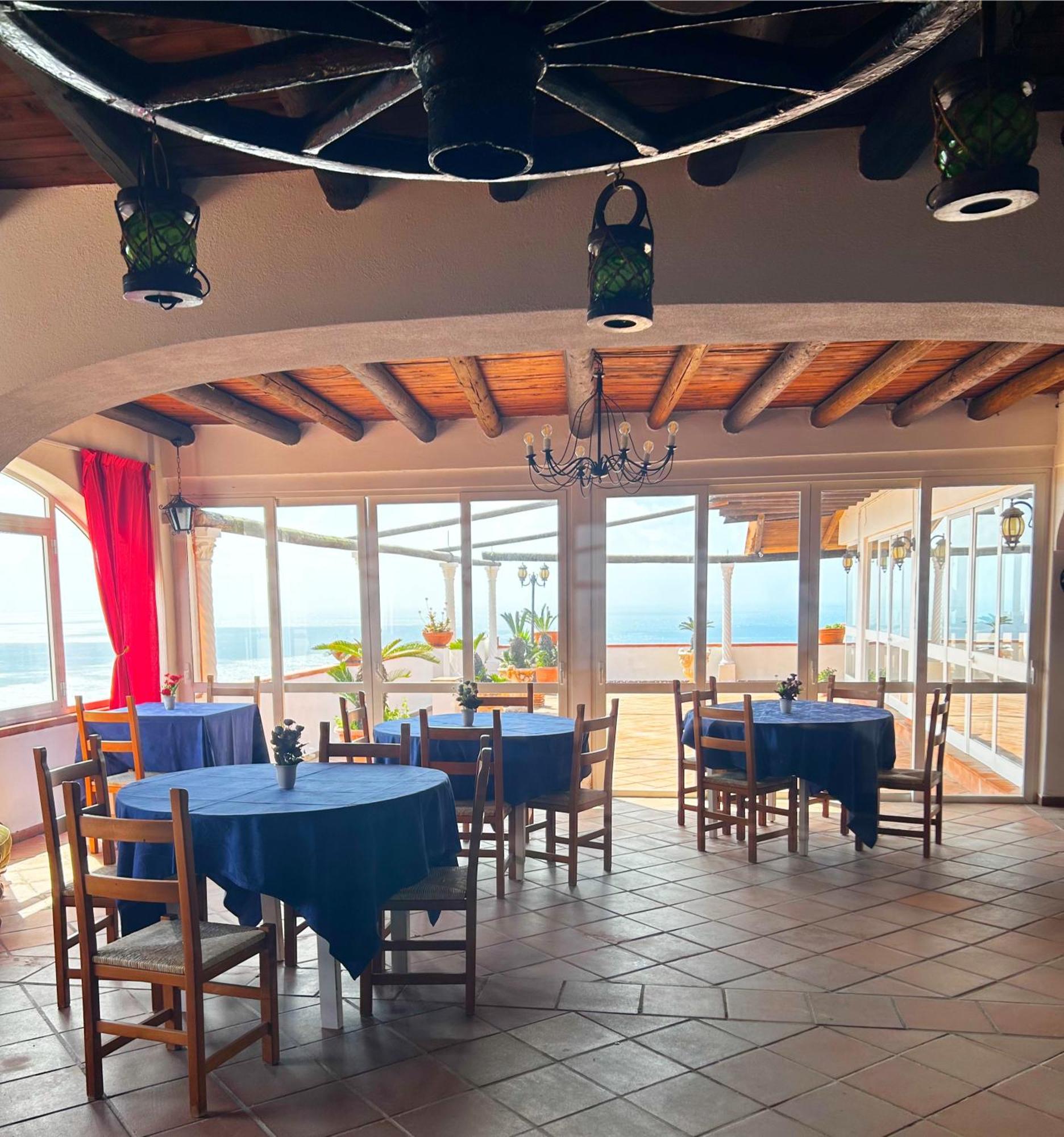 Hotel Punto Azzurro Forio di Ischia Dış mekan fotoğraf