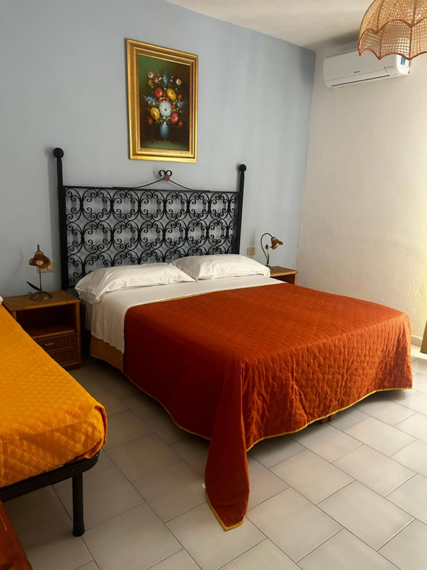 Hotel Punto Azzurro Forio di Ischia Dış mekan fotoğraf