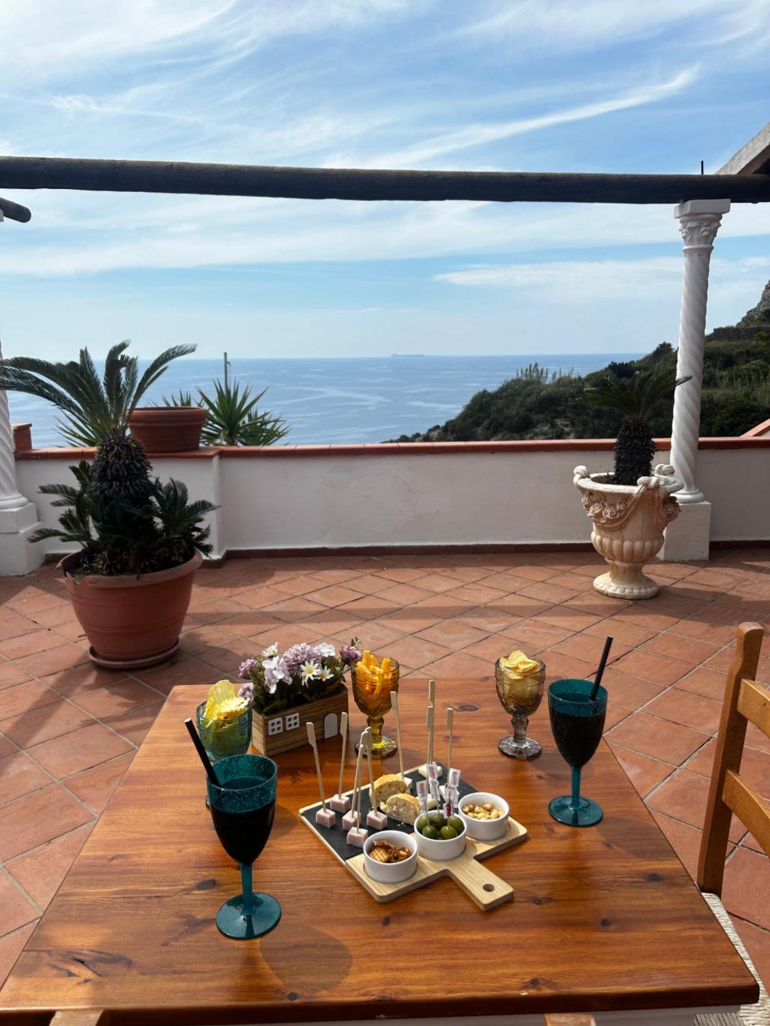 Hotel Punto Azzurro Forio di Ischia Dış mekan fotoğraf